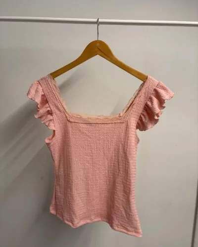 Shein roze t-shirt · maat L