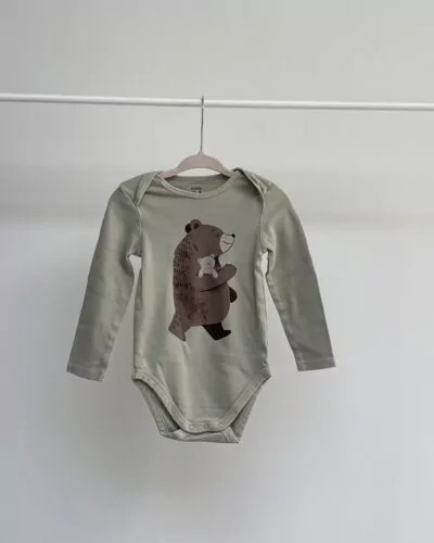 C&A groen body · maat 92 cm