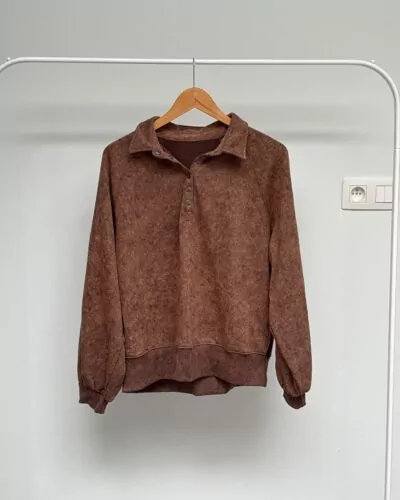 Unknown bruin sweater · maat XL