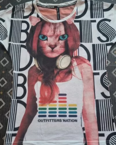 Outfitters nation t-shirt · taille XS