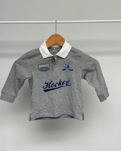 Grijs t-shirt · maat 92 CM (1 JAAR)