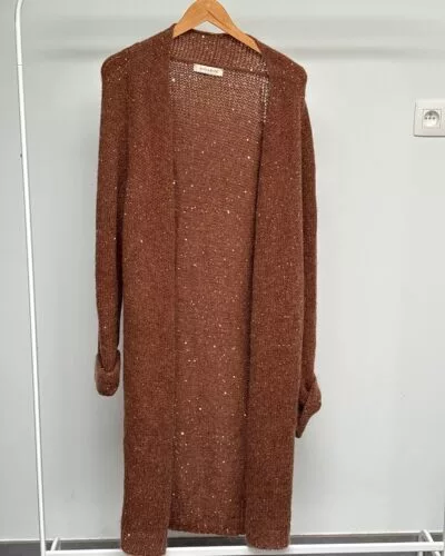 Amelie&Amelie bruin lange trui met glitter · maat M